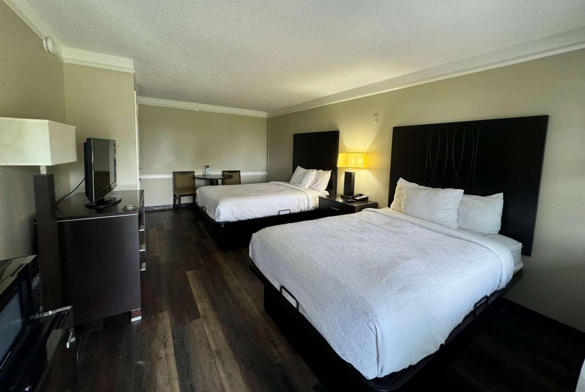 Travelodge By Wyndham Tuscaloosa Exteriör bild