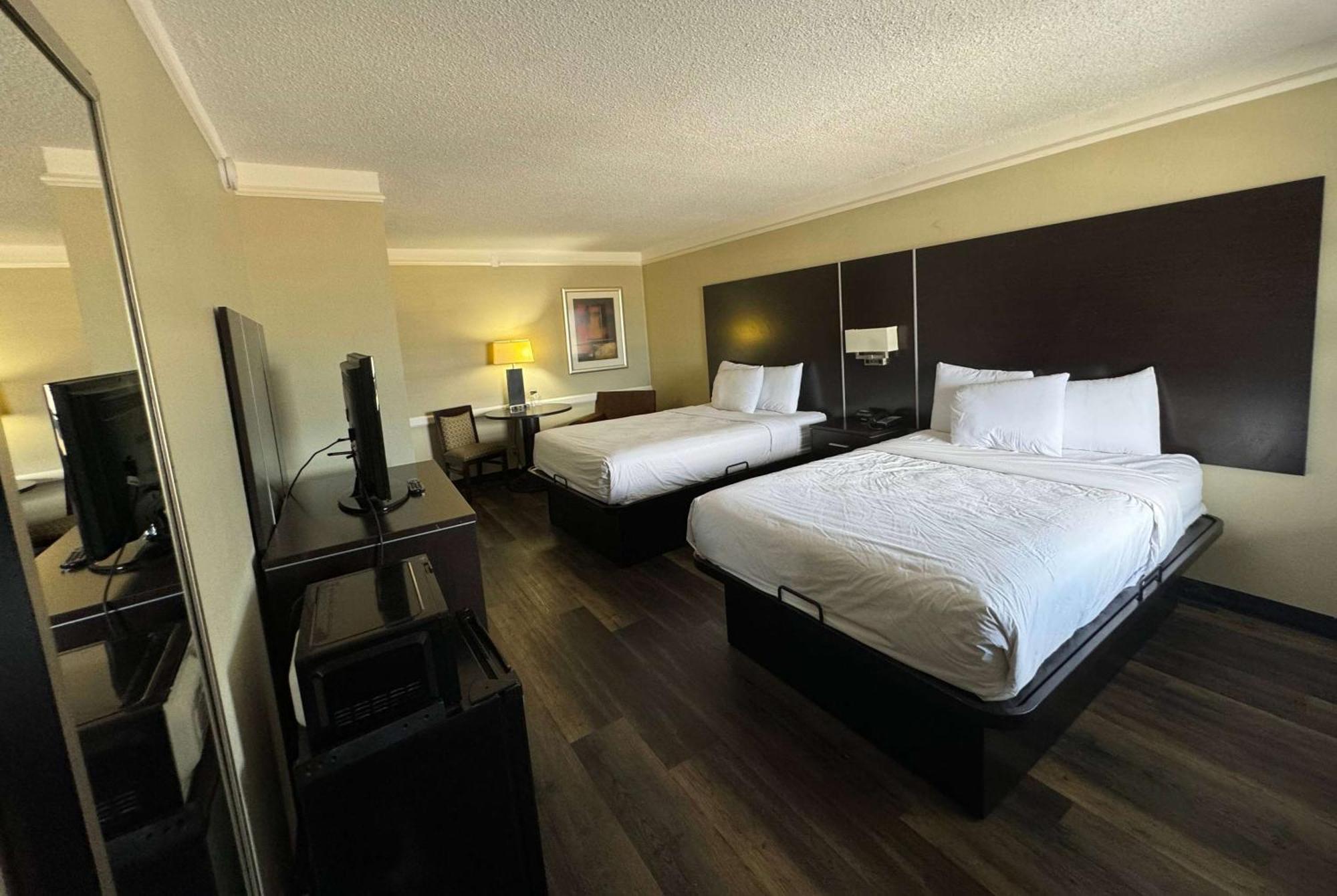 Travelodge By Wyndham Tuscaloosa Exteriör bild